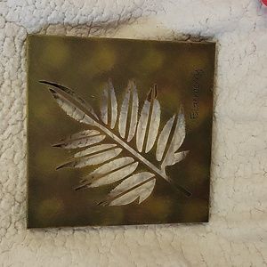 Metal elderberry leaf wall decor
